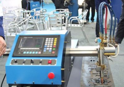 Kantorakennetyyppi Double Driven CNC Flame Plasma Cutting Machine myyntiin
