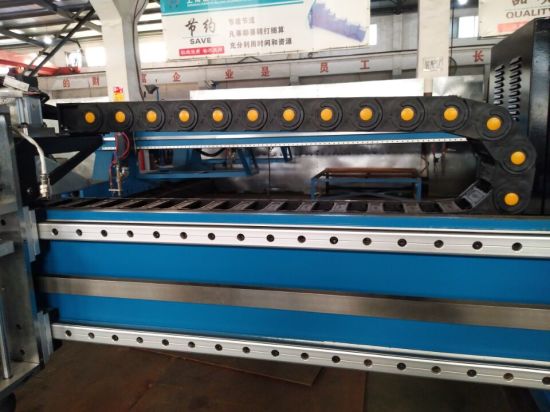 uusi ja korkean tarkkuuden kanta-tyyppi CNC-plasma leikkaus kone, teräslevyn leikkaus kone Kiina halpa