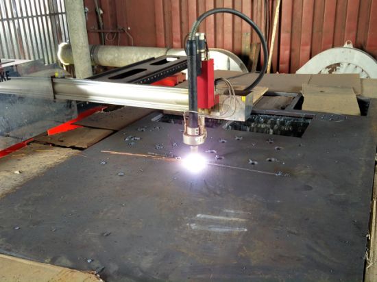 CNC leikkaava teräslevy leikkaus kone kannettava plasma metallin leikkauskone