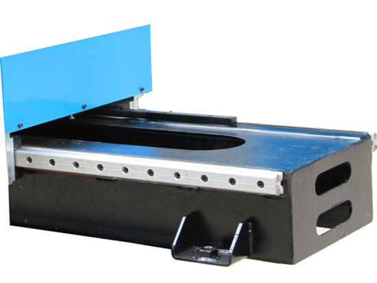 CNC Ruostumaton teräs / kupari / metallilevy plasma leikkaus kone